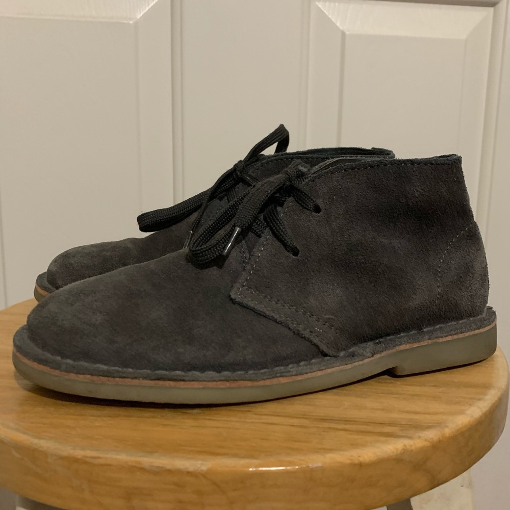 Robert Wayne Grey Dessert Boot